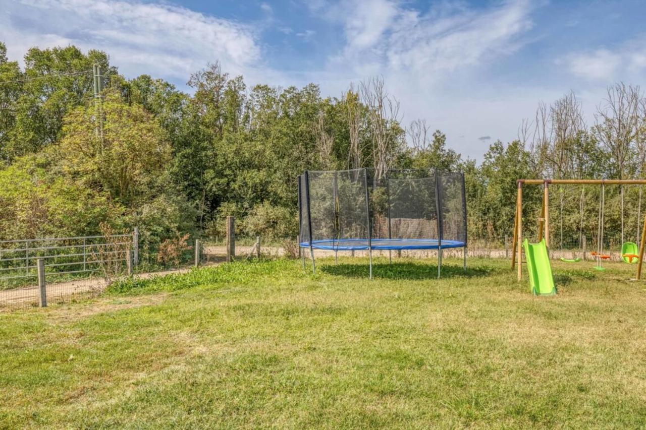 Family Villa At 1H15 From Lyon Precieux 外观 照片