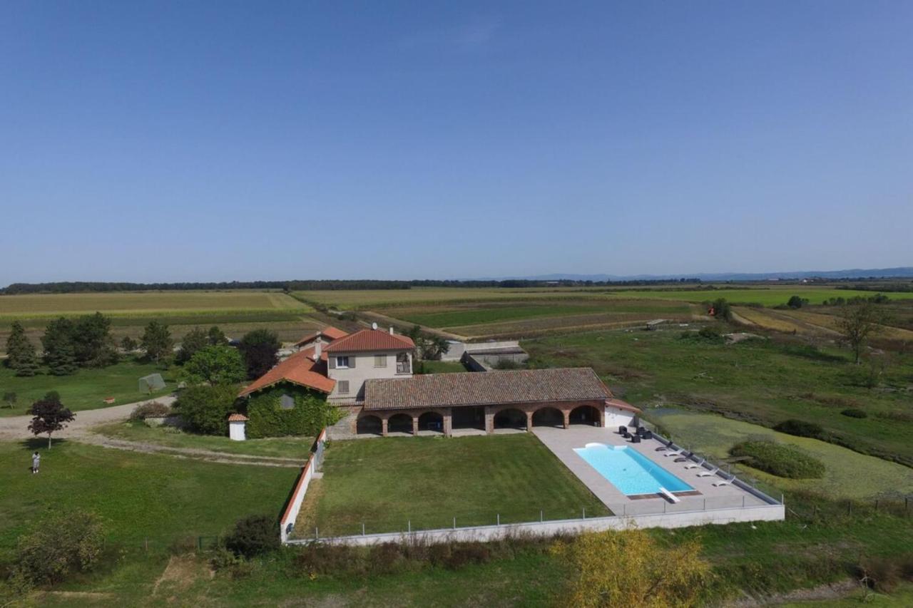 Family Villa At 1H15 From Lyon Precieux 外观 照片